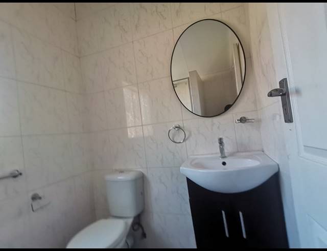 3 BEDROOM TOWNHOUSE FOR SALE IN BASSONIA